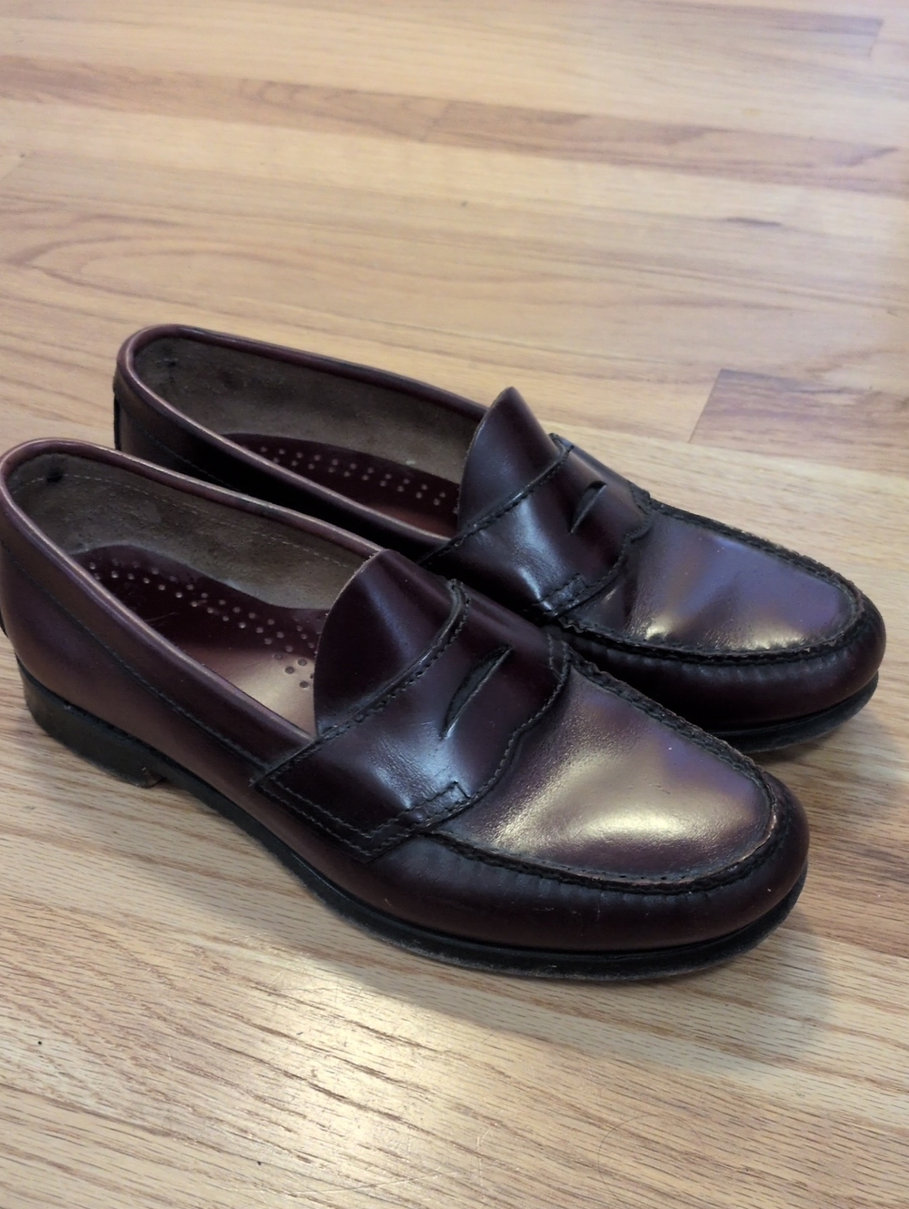 G.H. Bass & Co. Weejuns - Picture 2 of 16
